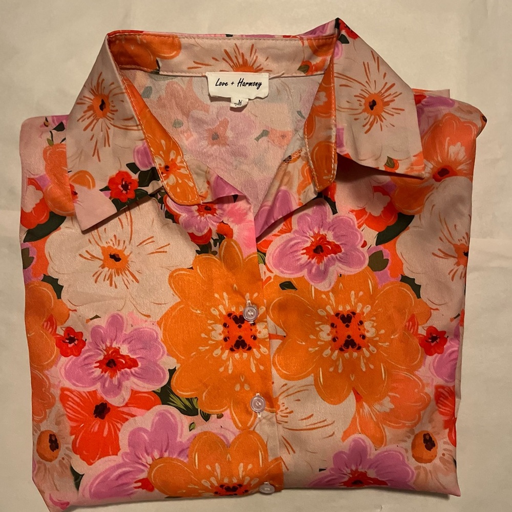 Woman’s floral button up
